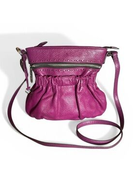 Brighton Vintage Pocket Crossbody Leather Bag in Plum Fuchsia